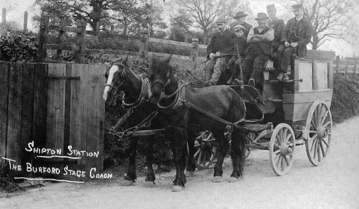 The coach to Burford at Shipton station, about 1910. 