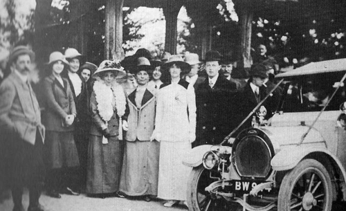 The wedding of Helen (May) Edginton and Francis Bailey, 14 September, 1912
